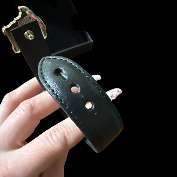 Versace Gold Medusa adjustable leather bracelet! NIB! - Picture 6 of 8